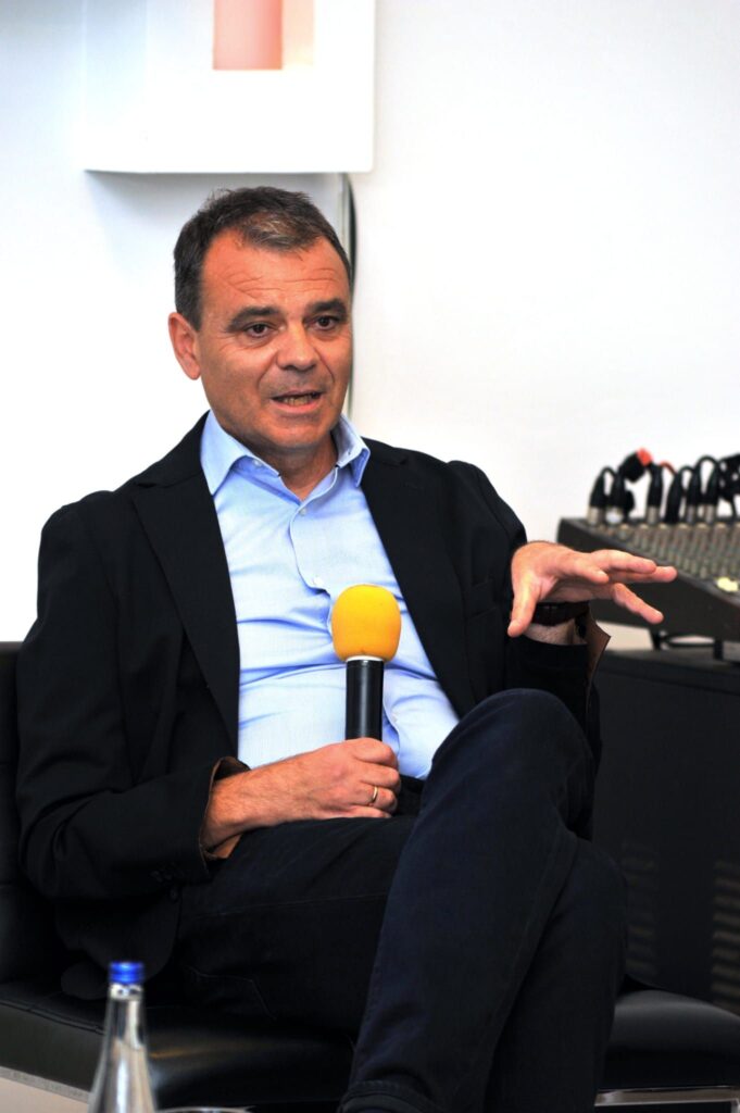 Prof. dr Milan Latas na konferenciji "Otvoreno o... Menopauzi"